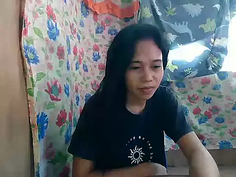 PinaySkinnyGirl 即時 XXX 聊天