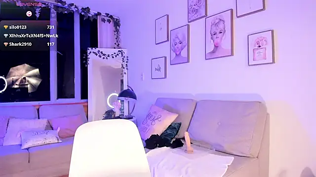 Онлайн чат XXX Bella_ev