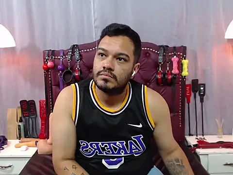 XXX chat uživo modela Stevens-dbs