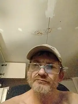 XXX chat uživo modela ROBERT0516