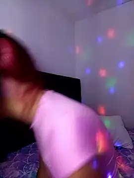 Chat +18 de liz7skinny ao vivo