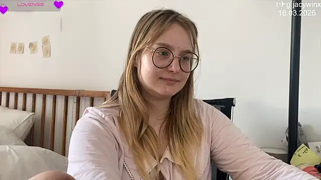 Онлайн чат XXX JacyWinslat