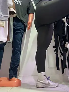 kim_monti: онлайн-секс-чат