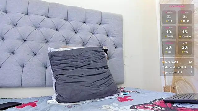 Chat +18 de bruno_miller_ ao vivo