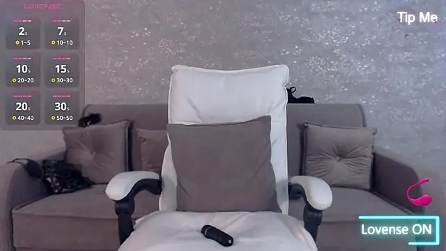 دردشة LillySquirtShot الجنسية المباشرة