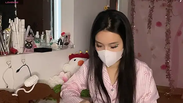 Tieu-May: онлайн-секс-чат