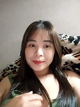 LoveShae_XYX 即時 XXX 聊天