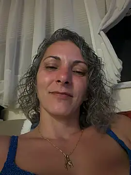 cumguzzler143 Chat XXX in diretta