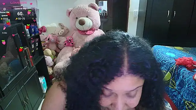 Chat XXX Live millaroberts