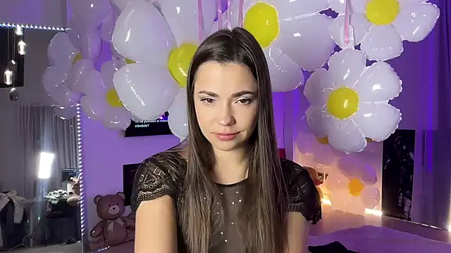 Mika_Miller 即時 XXX 聊天