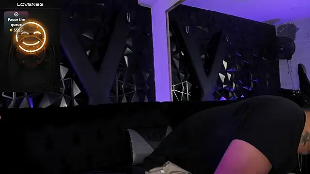 LiamDeepのライブXXXチャット