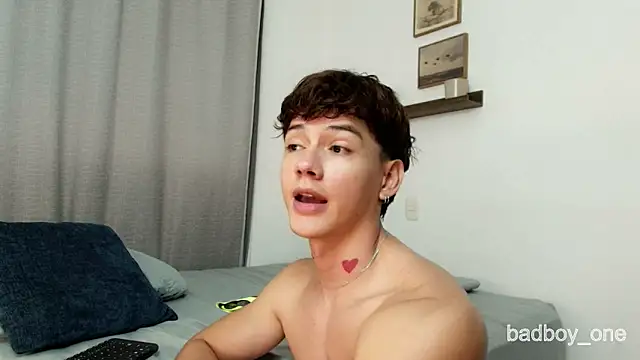 Czat XXX na żywo – badboy_one_