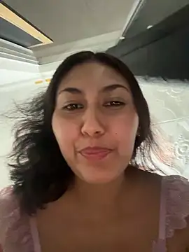 Chat XXX ao vivo de moly_lof