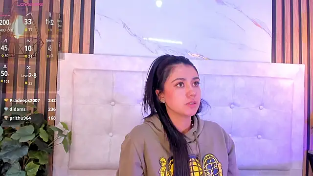 Chat +18 de Madyson18 ao vivo