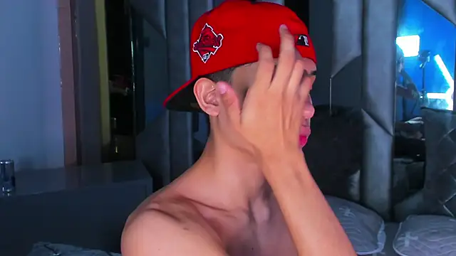 Czat XXX na żywo – Sebax_Young