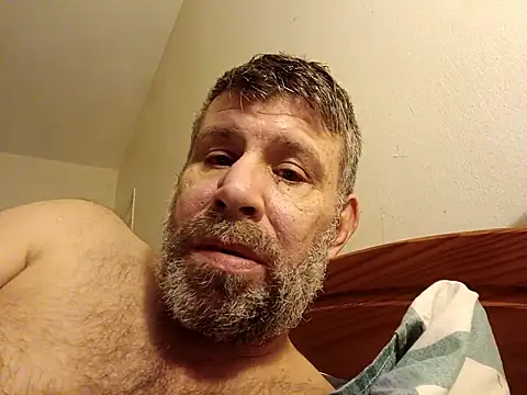 stud2512 élő XXX-chatje