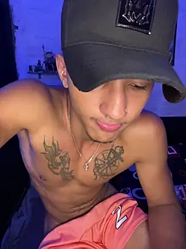 Czat XXX na żywo – billi_adamzz