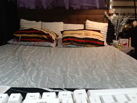 xheavenlytrans Pertunjukan Webcam