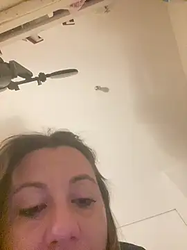 Lyannabuena69 Webcam Show