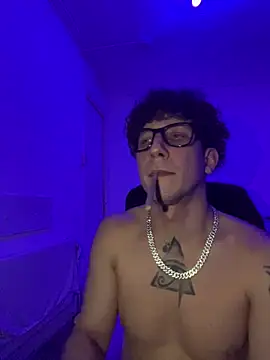 TitanNoir Webcam Show