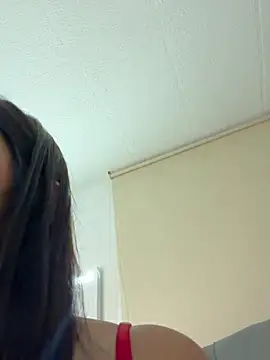 AriBunny18: онлайн-секс-чат