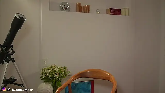 Theirismuse Adlı Modelin Canlı XXX Sohbeti