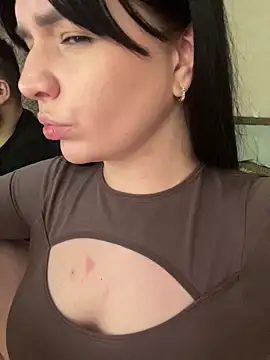 Poly_Nick: онлайн-секс-чат