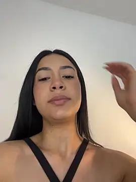 Chatroom XXX en direct de Soe_Love