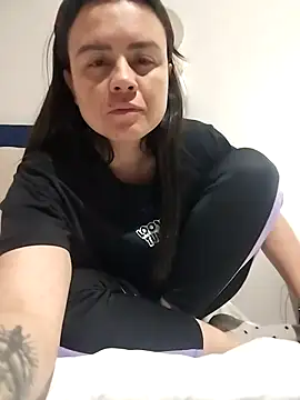 karlagiraldo198 Chat XXX live