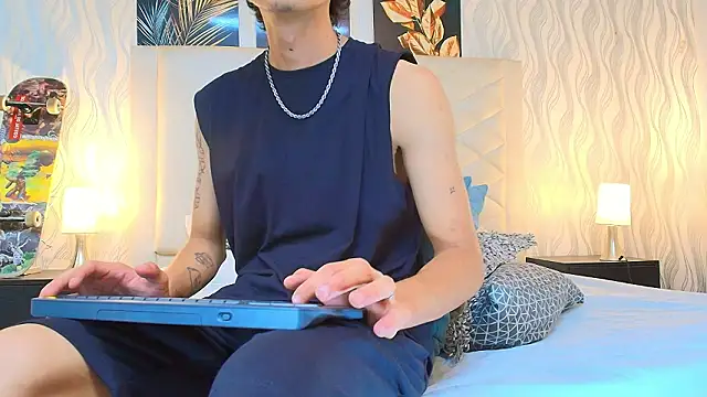 Chat +18 de Lean_Portman ao vivo