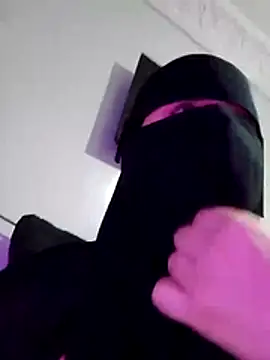 LANA___sexy Adlı Modelin Web Kamerası Şovu