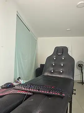 zadders_yb Obrolan Langsung XXX