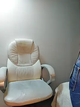 แชท XXX สดของ Elinaax