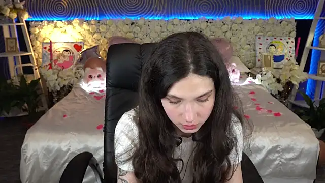 BabyFlowerr: онлайн-секс-чат