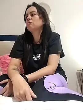 karlagiraldo198 Chat XXX in diretta