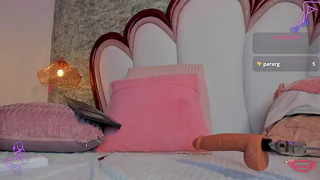 EmmaCrush's Live XXX Chat