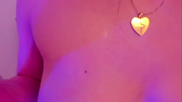 FaloonRoussel 现场XXX聊天