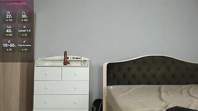 Chat +18 de KaiChicken ao vivo