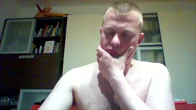 Matttthees webcam show