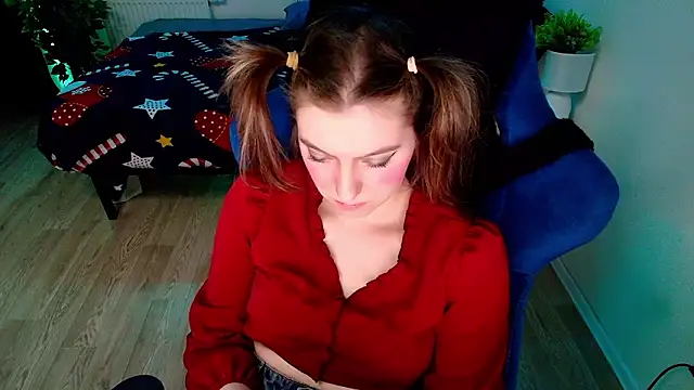 CranberryHot élő XXX-chatje