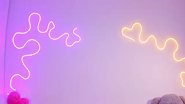 CassieBigass_'s Live XXX Chat