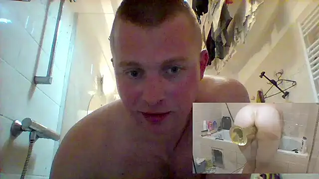 Matttthees Chat XXX in diretta