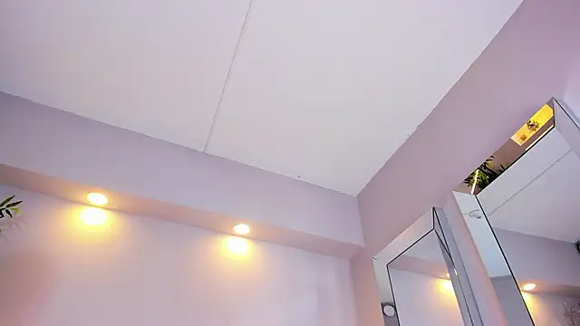 GeorginaReyes Adlı Modelin Canlı XXX Sohbeti