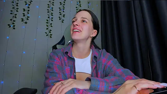 KarlaSim's Live XXX Chat