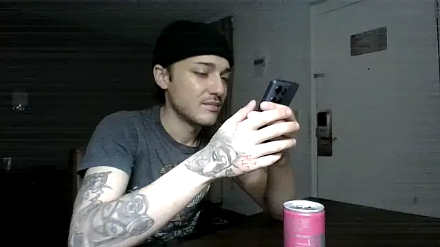 Jbenz420のライブXXXチャット