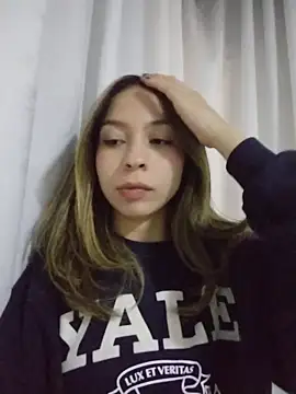 LuuluBerry live XXX chat