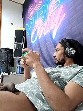 Czat XXX na żywo – Mikaaa97