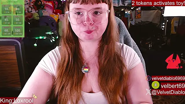 VelvetDiablo 即時 XXX 聊天