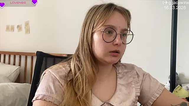 JacyWinslat's Live XXX Chat