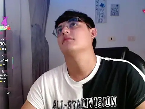 yesitwink_ Webcam show